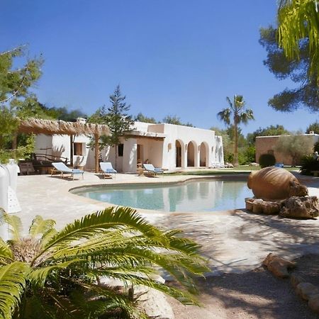 La Finca Agroturismo Can Bet سانتا أيُلاريا ذيس ريو المظهر الخارجي الصورة