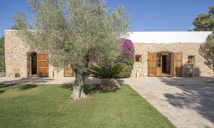 La Finca Agroturismo Can Bet سانتا أيُلاريا ذيس ريو المظهر الخارجي الصورة