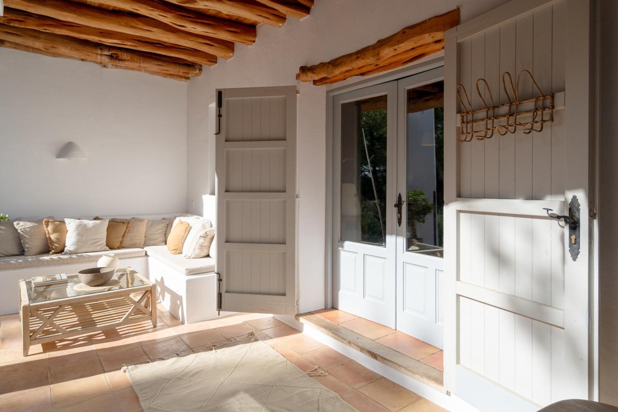 La Finca Agroturismo Can Bet سانتا أيُلاريا ذيس ريو المظهر الخارجي الصورة